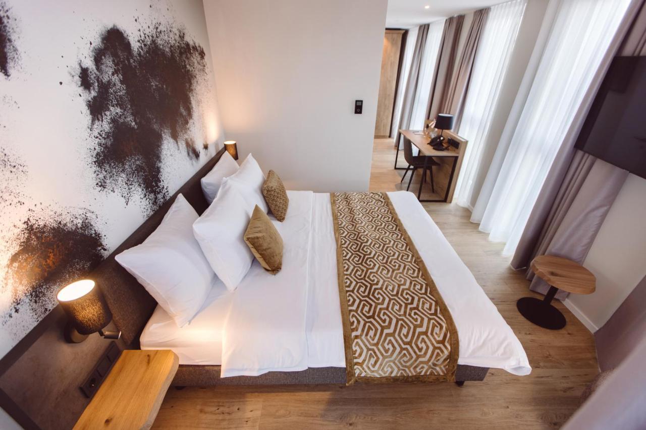 Hotel Libertas Elements Pure Merzhausen Exterior photo